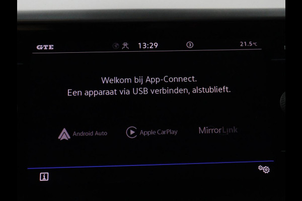 Volkswagen Arteon Shooting Brake 1.4 TSI eHybrid R-Line Business+ | SOH 91,1% | Panoramadak | Trekhaak | Stoelverwarming | Matrix LED | Carplay | Sfeerverlichting | Adaptive cruise | Leder/Alcantara | PHEV | Plug In