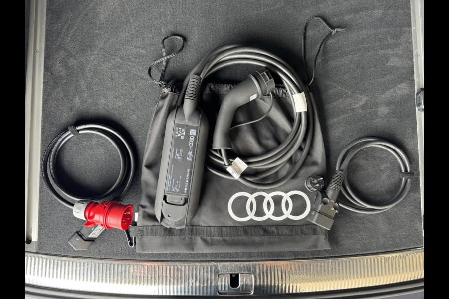Audi Q7 60 TFSI e 335Kw Competition S-line Luchtvering Led Leder Camera Pdc Bose Adapt-Cruise Memory Seats