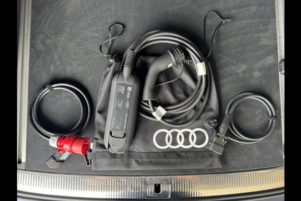 Audi Q7 60 TFSI e 335Kw Competition S-line Luchtvering Led Leder Camera Pdc Bose Adapt-Cruise Memory Seats