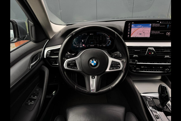 BMW 5 Serie Touring 530e High Executive NAVI | LEDER | LED | CRUISE CONTROL | SPORTVELGEN