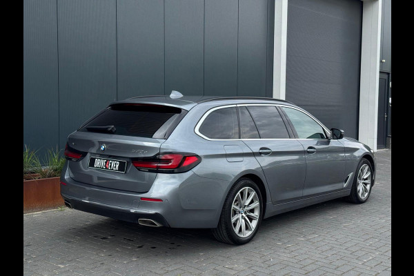 BMW 5 Serie Touring 530e High Executive NAVI | LEDER | LED | CRUISE CONTROL | SPORTVELGEN