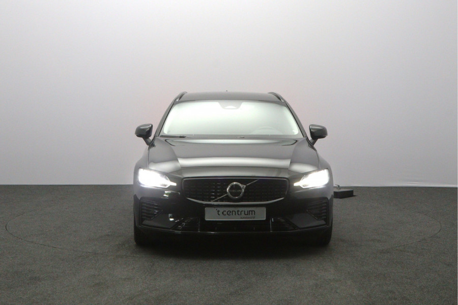 Volvo V60 2.0 T6 350 PK Plug-in hybrid AWD Plus Dark Long Range, Trekhaak, Camera, Winterpakket, Leder, Memory