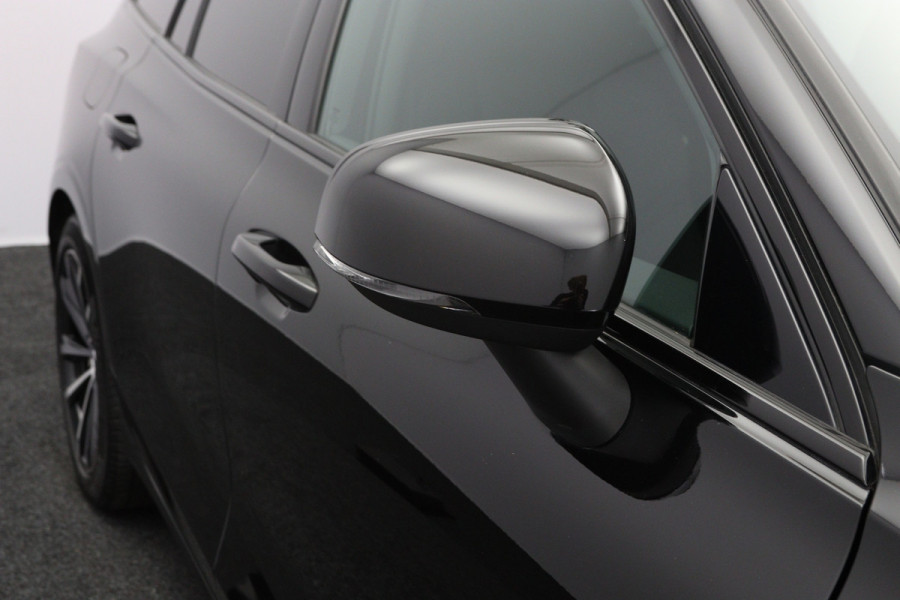 Volvo V60 2.0 T6 350 PK Plug-in hybrid AWD Plus Dark Long Range, Trekhaak, Camera, Winterpakket, Leder, Memory