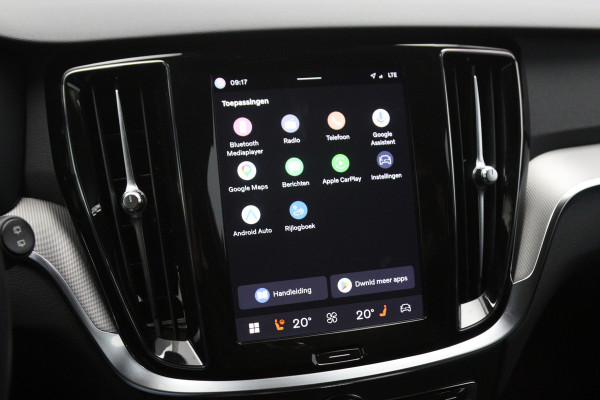Volvo V60 2.0 T6 350 PK Plug-in hybrid AWD Plus Dark Long Range, Trekhaak, Camera, Winterpakket, Leder, Memory