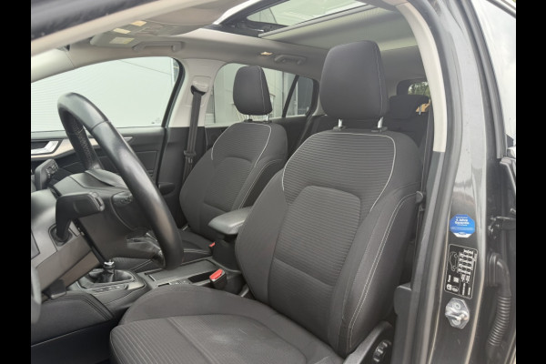 Ford FOCUS Wagon 1.5 EcoB. Tit. Bns