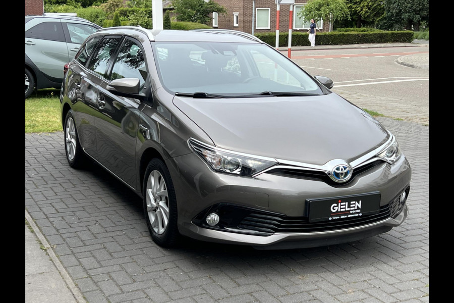 Toyota Auris 1.8 Hybrid Dynamic | Cruisecontrol, Keyless, Climate control, Navigatie