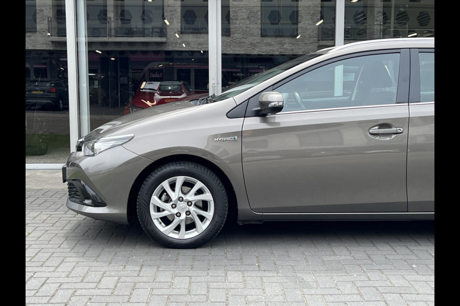 Toyota Auris 1.8 Hybrid Dynamic | Cruisecontrol, Keyless, Climate control, Navigatie