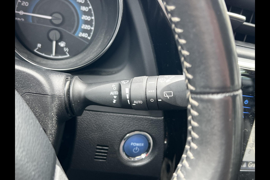 Toyota Auris 1.8 Hybrid Dynamic | Cruisecontrol, Keyless, Climate control, Navigatie