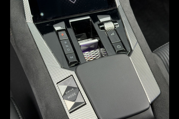 DS DS 4 1.2 PureTech Performance Line+ | Trekhaak afneembaar | Winterpack | Electrische kofferklep | Camera achter | Alcantara | Automaa