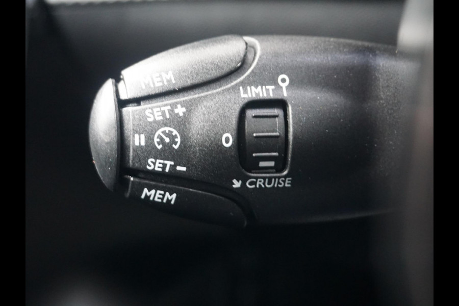 Peugeot 208 1.2 PureTech GT-Line