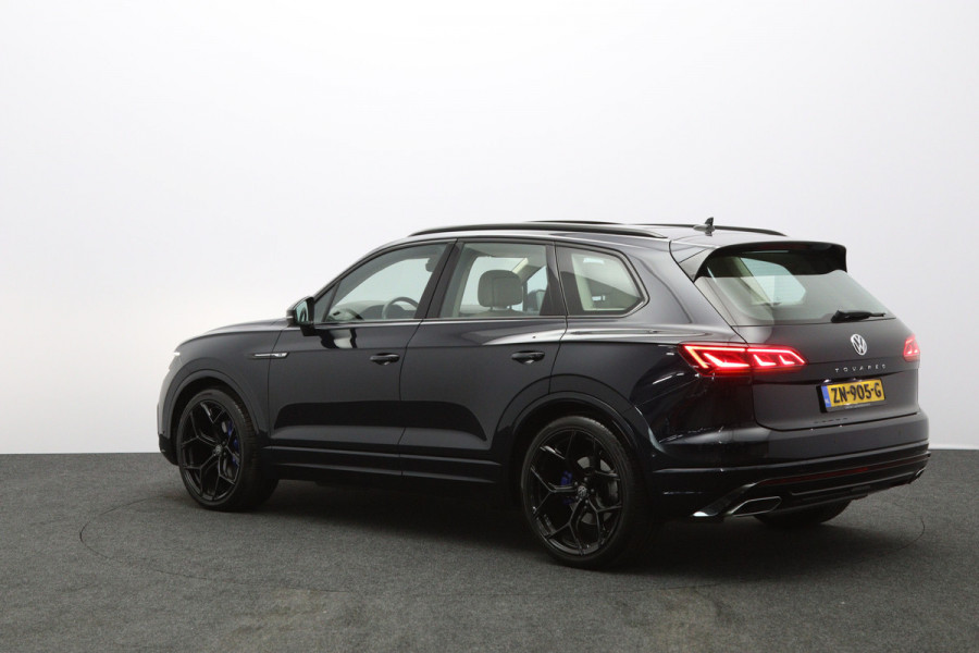 Volkswagen Touareg 3.0 TDI 286 PK R-Line, Luchtvering, Trekhaak, Panoramadak, Adap. Cruise Control