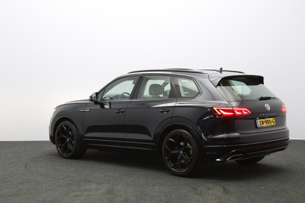 Volkswagen Touareg 3.0 TDI 286 PK R-Line, Luchtvering, Trekhaak, Panoramadak, Adap. Cruise Control
