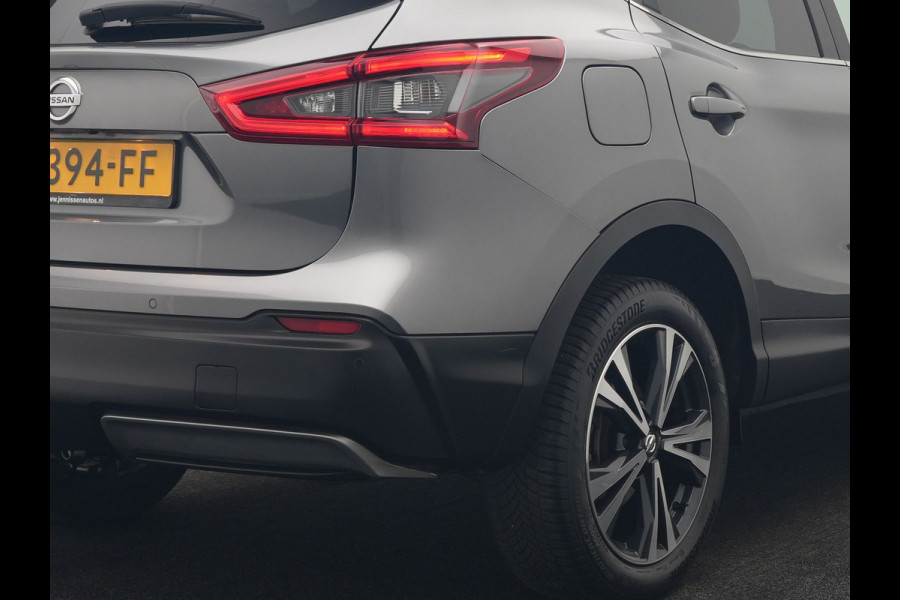 Nissan QASHQAI 1.3 DIG-T N-Connecta 160pk | Trekhaak Afn. | Panodak | 360 Camera | Stoelverwarming | Keyless | Apple Carplay | Navigatie | Cruise Control |