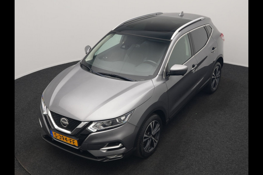 Nissan QASHQAI 1.3 DIG-T N-Connecta 160pk | Trekhaak Afn. | Panodak | 360 Camera | Stoelverwarming | Keyless | Apple Carplay | Navigatie | Cruise Control |