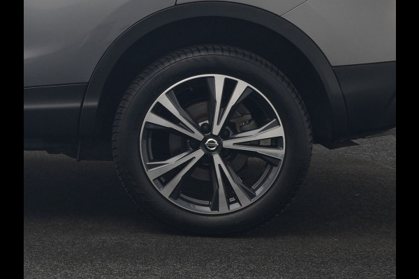Nissan QASHQAI 1.3 DIG-T N-Connecta 160pk | Trekhaak Afn. | Panodak | 360 Camera | Stoelverwarming | Keyless | Apple Carplay | Navigatie | Cruise Control |