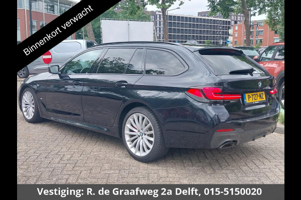 BMW 5 Serie Touring 530i Business Edition Plus | Schuif-/Kanteldak | Navigatie | Camera | Leder |