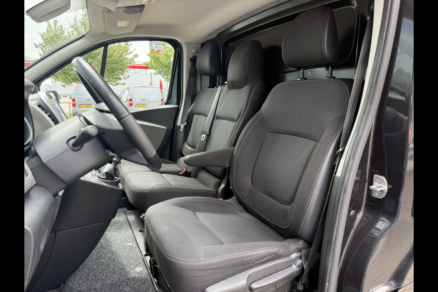 Renault Trafic 1.6 dCi T29 L2H1 Luxe Energy | Navi | Clima | Camera | Trekhaak | PDC | Imperiaal