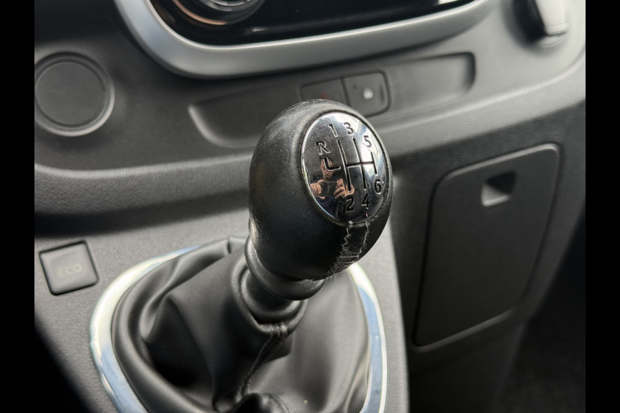 Renault Trafic 1.6 dCi T29 L2H1 Luxe Energy | Navi | Clima | Camera | Trekhaak | PDC | Imperiaal