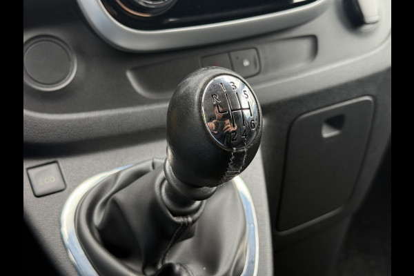Renault Trafic 1.6 dCi T29 L2H1 Luxe Energy | Navi | Clima | Camera | Trekhaak | PDC | Imperiaal