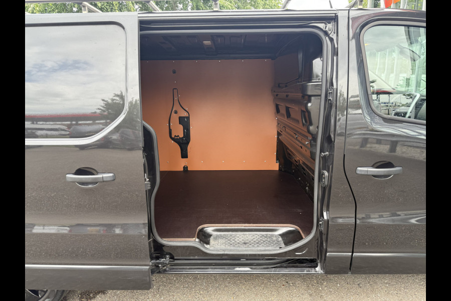 Renault Trafic 1.6 dCi T29 L2H1 Luxe Energy | Navi | Clima | Camera | Trekhaak | PDC | Imperiaal
