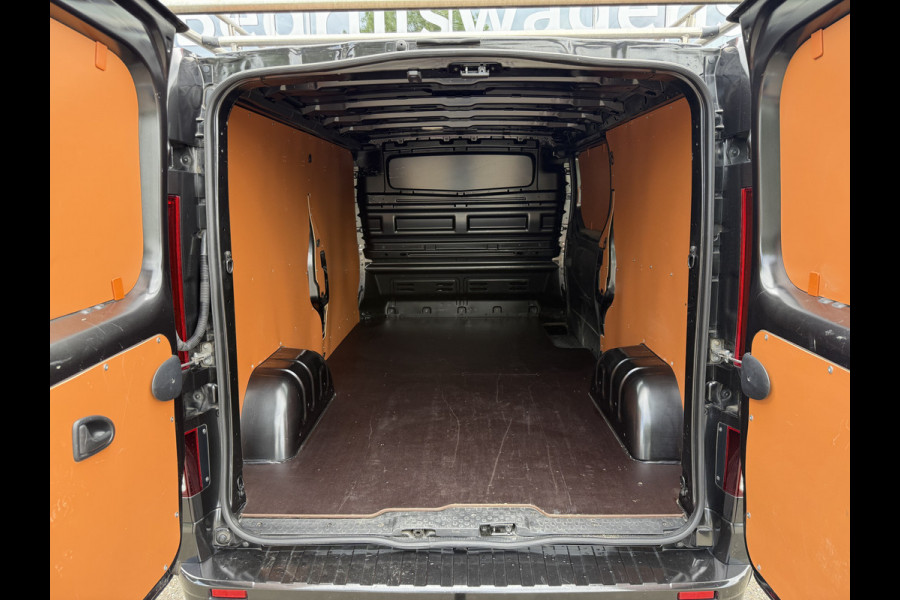 Renault Trafic 1.6 dCi T29 L2H1 Luxe Energy | Navi | Clima | Camera | Trekhaak | PDC | Imperiaal