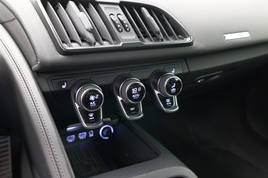 Audi R8 5.2 RWD |Carbon|Camera|Bang&Olufsen|