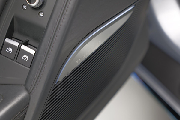 Audi R8 5.2 RWD |Carbon|Camera|Bang&Olufsen|