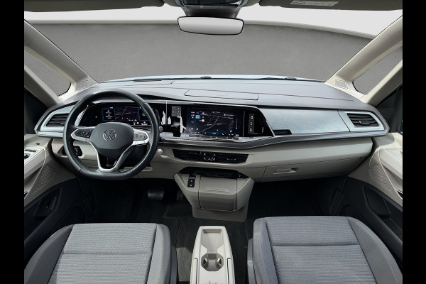 Volkswagen Multivan 1.5 eHybrid L2 Lang | Pano | Trekhaak | Head Up | IQ Light | Elektr. schuifdeuren | 1e eigenaar