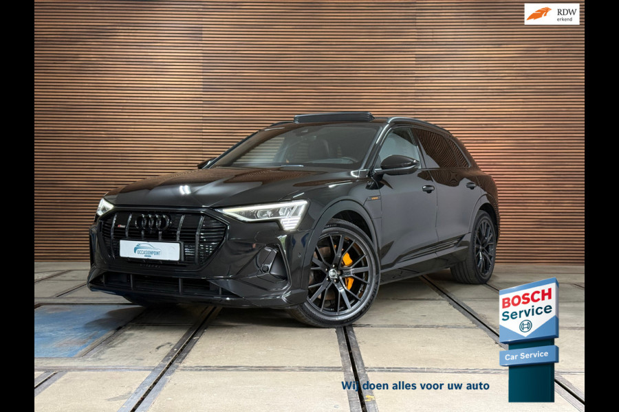 Audi e-tron 55 quattro S-line Black edition 407pk 95 kWh | VOL! | Pano | Trekhaak | B&O Sound | ACC | HuD | City&Tour Assist Pack