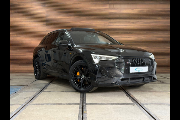 Audi e-tron 55 quattro S-line Black edition 407pk 95 kWh | VOL! | Pano | Trekhaak | B&O Sound | ACC | HuD | City&Tour Assist Pack