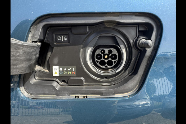 Peugeot 3008 1.6 HYbrid 225 GT | El. kofferklep | Stoelverwarming | Prijs is rijklaar