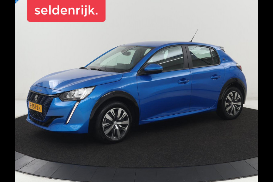 Peugeot e-208 EV Active 50 kWh | SOH 92,2% | Stoelverwarming | Carplay | Climate control | Bluetooth | Cruise control | Keyless start
