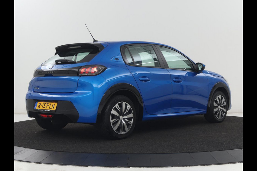 Peugeot e-208 EV Active 50 kWh | SOH 92,2% | Stoelverwarming | Carplay | Climate control | Bluetooth | Cruise control | Keyless start