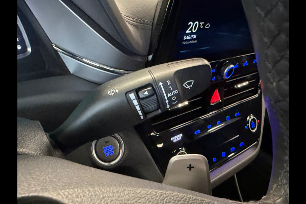 Hyundai IONIQ 1.6 GDi Premium - Plus Sky AIRCO NAVIGATIE CAMERA APPLE CARPLAY USB BLUETOOTH PDC STOEL/STUURVERWARMING KEYLESS-GO
