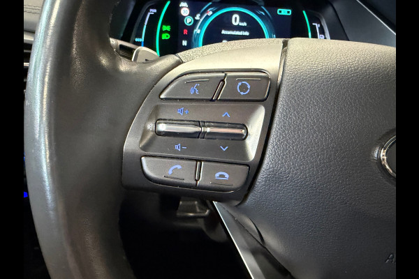 Hyundai IONIQ 1.6 GDi Premium - Plus Sky AIRCO NAVIGATIE CAMERA APPLE CARPLAY USB BLUETOOTH PDC STOEL/STUURVERWARMING KEYLESS-GO