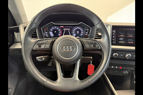 Audi A1 Sportback 25 TFSI epic Apple carplay 17LMV  Cruise Control ACC