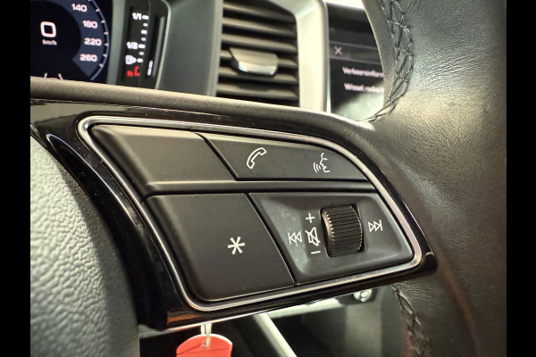 Audi A1 Sportback 25 TFSI epic Apple carplay 17LMV  Cruise Control ACC