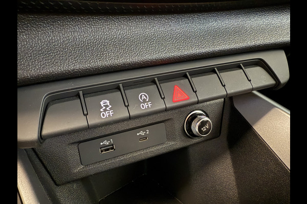 Audi A1 Sportback 25 TFSI epic Apple carplay 17LMV  Cruise Control ACC