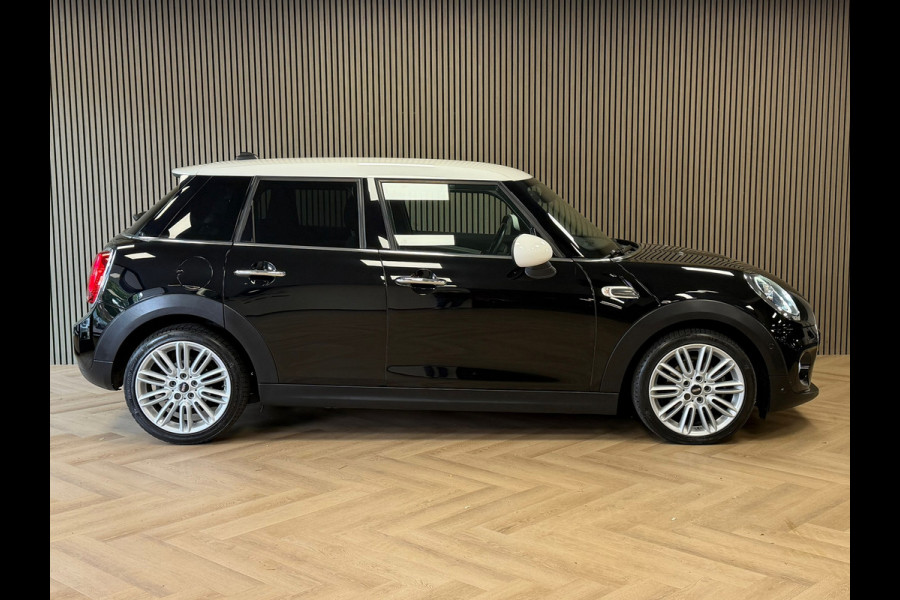 MINI 5-deurs 1.5 Cooper AUT. NAVIGATIE PDC STOELVERWARMING APPLE CARPLAY CRUISE USB KEYLESS-GO