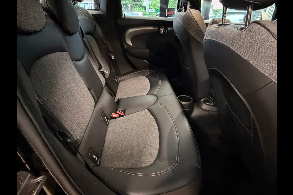 MINI 5-deurs 1.5 Cooper AUT. NAVIGATIE PDC STOELVERWARMING APPLE CARPLAY CRUISE USB KEYLESS-GO