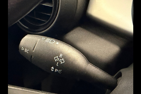 MINI 5-deurs 1.5 Cooper AUT. NAVIGATIE PDC STOELVERWARMING APPLE CARPLAY CRUISE USB KEYLESS-GO