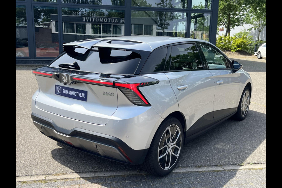 MG Mg4 electric Luxury 64 kWh 360 CAMERA| 7 JAAR MG GARANTIE T/M 07-2031| ELEK. STOEL| DODE HOEK SENSOR| STOEL + STUURVERWARMING| ADAPTIVE CRUISE CONTROL