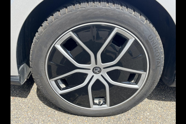 MG Mg4 electric Luxury 64 kWh 360 CAMERA| 7 JAAR MG GARANTIE T/M 07-2031| ELEK. STOEL| DODE HOEK SENSOR| STOEL + STUURVERWARMING| ADAPTIVE CRUISE CONTROL