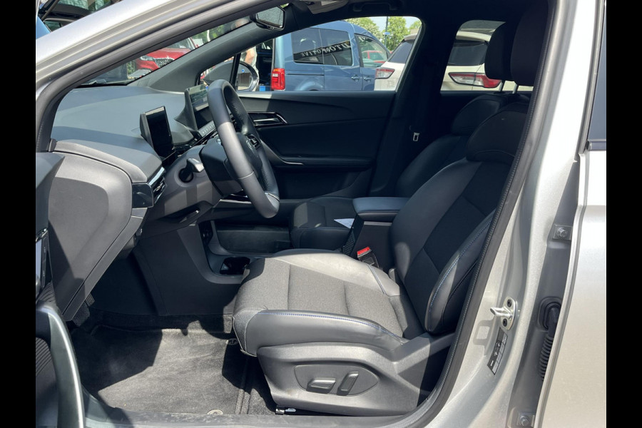 MG Mg4 electric Luxury 64 kWh 360 CAMERA| 7 JAAR MG GARANTIE T/M 07-2031| ELEK. STOEL| DODE HOEK SENSOR| STOEL + STUURVERWARMING| ADAPTIVE CRUISE CONTROL