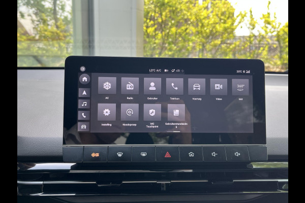 MG Mg4 electric Luxury 64 kWh 360 CAMERA| 7 JAAR MG GARANTIE T/M 07-2031| ELEK. STOEL| DODE HOEK SENSOR| STOEL + STUURVERWARMING| ADAPTIVE CRUISE CONTROL