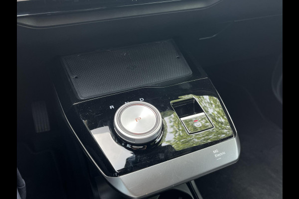 MG Mg4 electric Luxury 64 kWh 360 CAMERA| 7 JAAR MG GARANTIE T/M 07-2031| ELEK. STOEL| DODE HOEK SENSOR| STOEL + STUURVERWARMING| ADAPTIVE CRUISE CONTROL