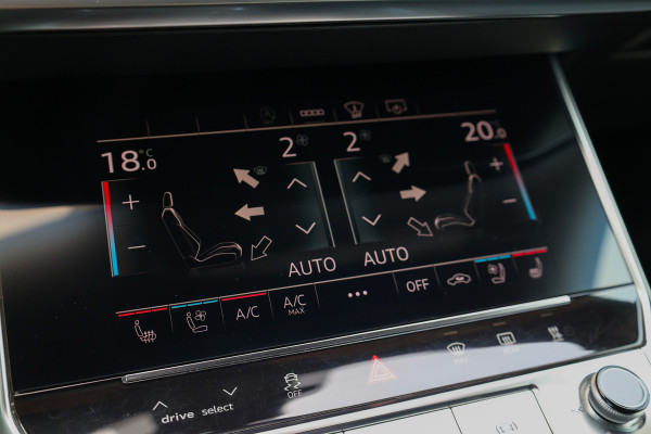 Audi RS6 Avant RS 6 TFSI quattro | DYNAMIC PLUS | KERAMISCH | CARBON | HUD | B&O | KOELING | NIGHTVISION | 4WIELSTURING |