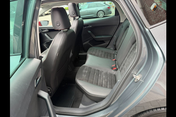 Seat Ibiza 1.0 TSI DSG FR LED Pano Alcantara Carplay Camera