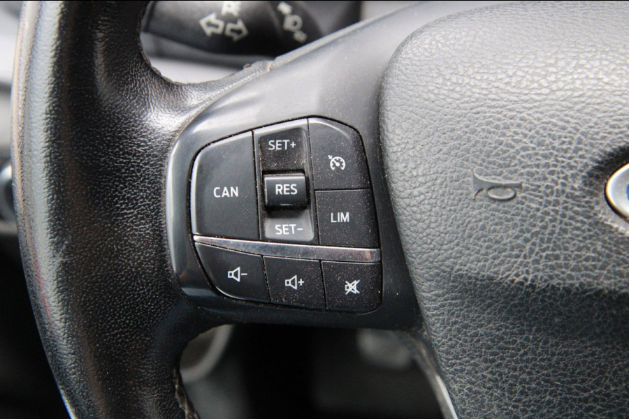Ford Transit Custom 340 2.0 TDCI 130PK L2H1 Trend / Trekhaak / Camera / Imperiaal / Stoelverwarming