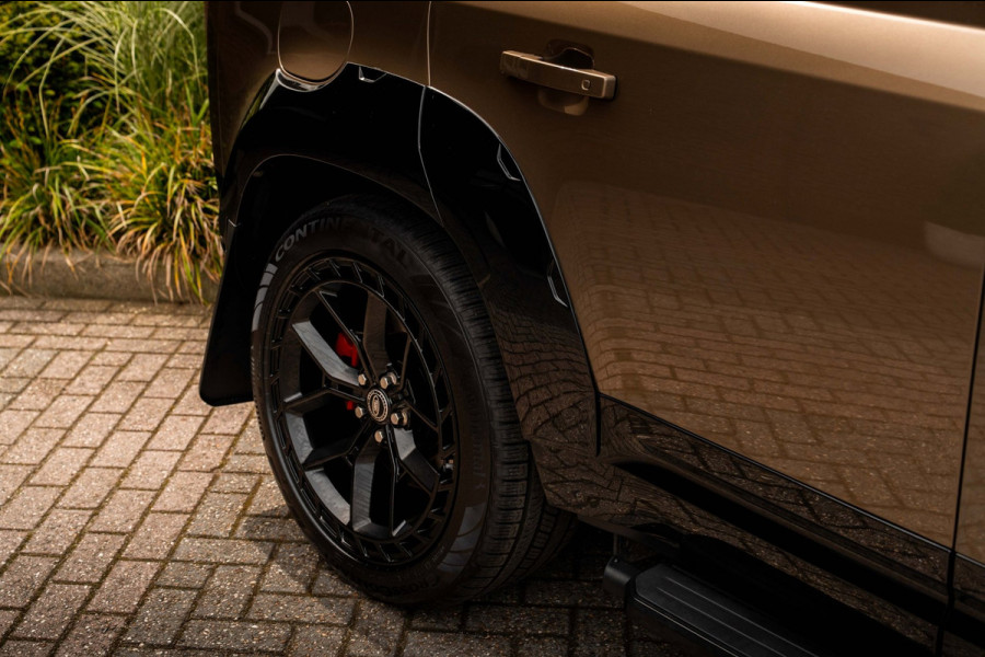 Land Rover Defender 110 P400e 110 X-Dynamic 404 PK URBAN Luchtvering Trekhaak 360 Camera Meridian 22''